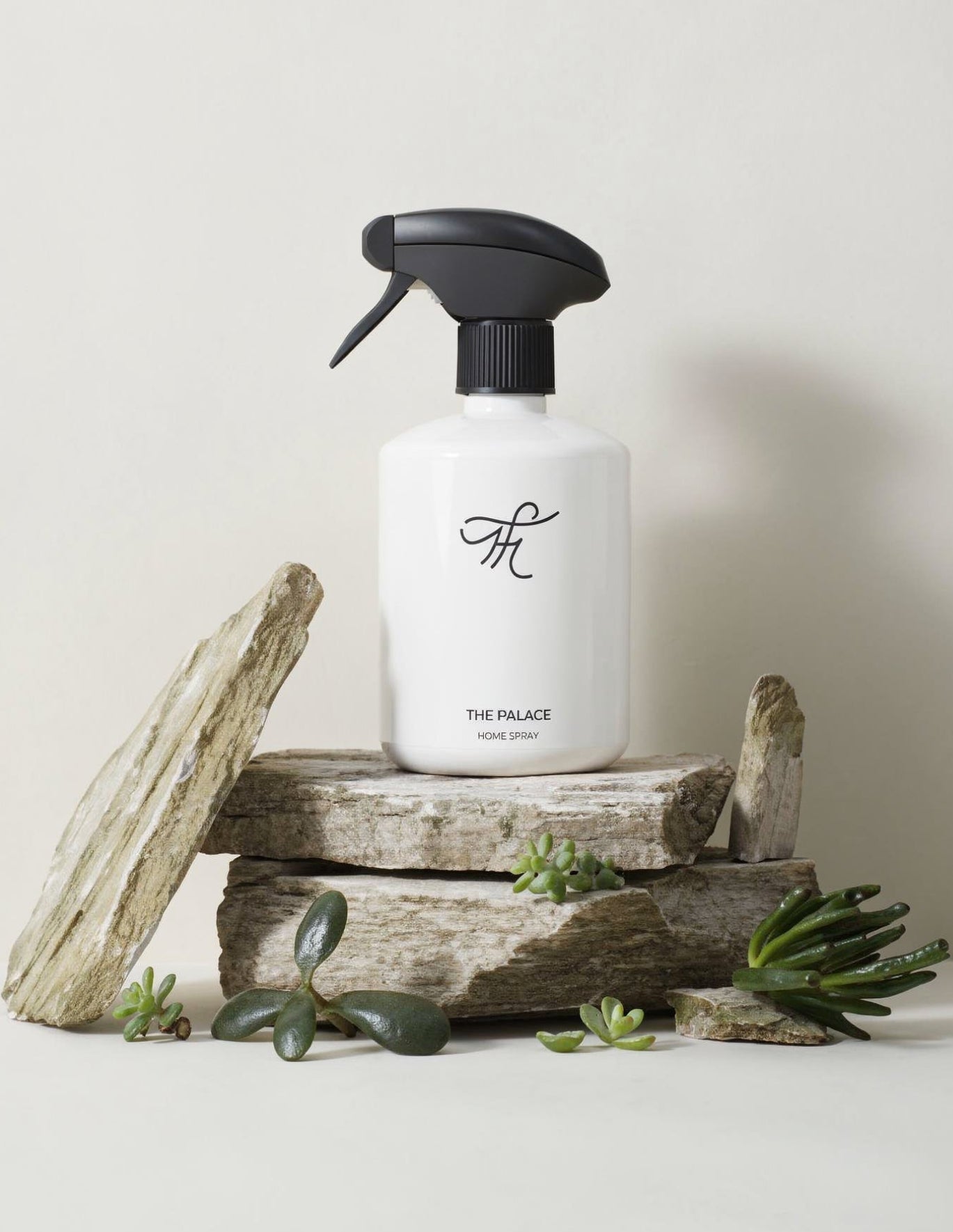 The Palace – Home Spray